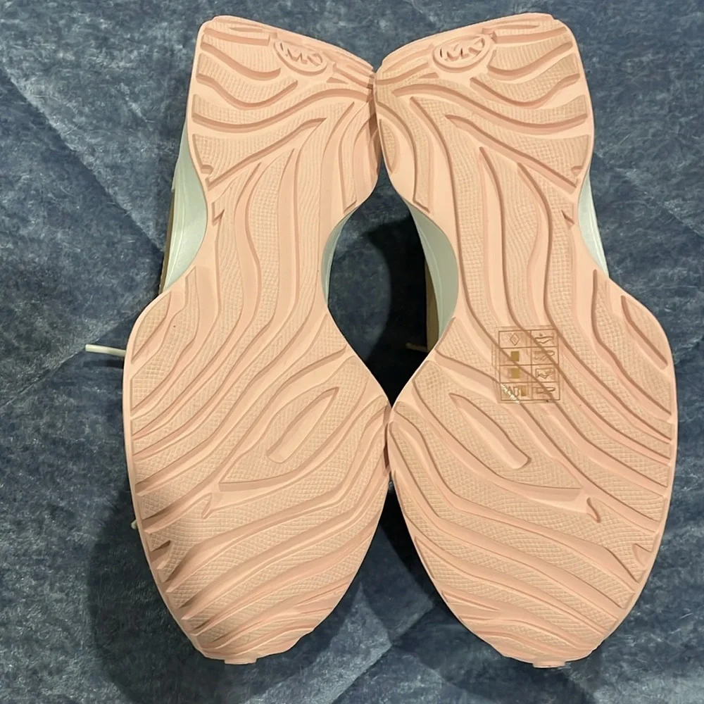 Michael Kors Pink and Tan Women's Sneakers size 7 new without box - Picture 6 of 8